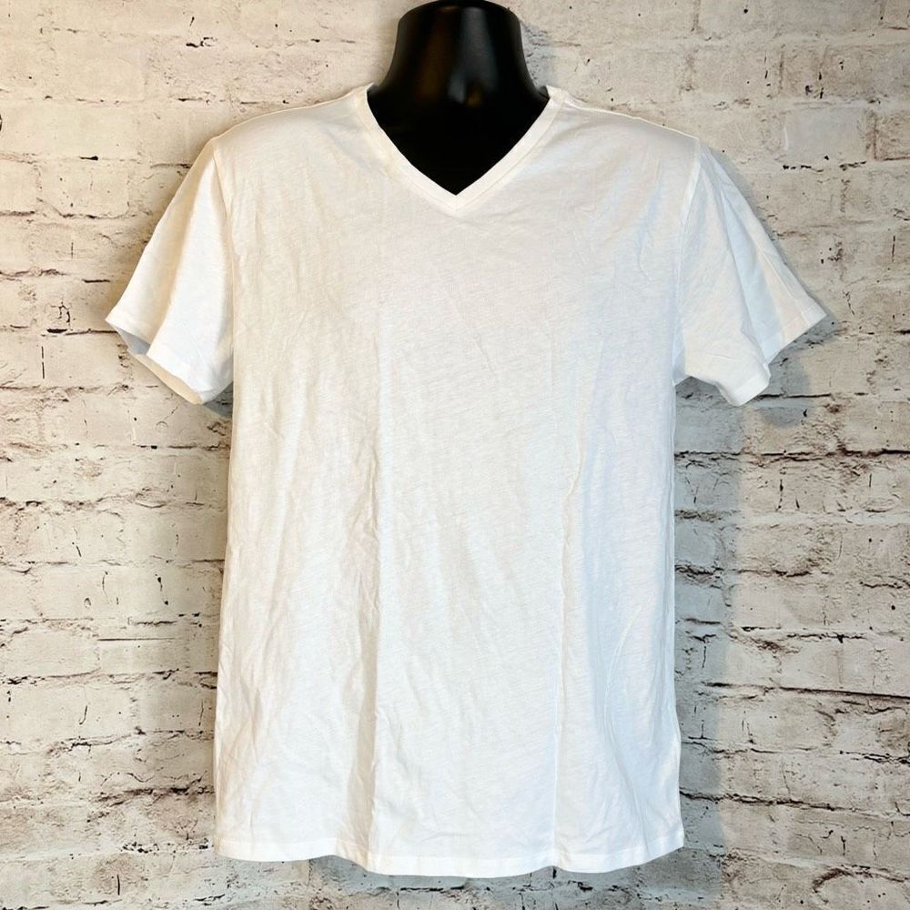 Lacoste Mens Under Shirt Underwear Single White V-Neck Size Medium Short Sleeve